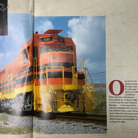 Trains Magazine of Railroading u November 1994 Vol 54 No 11 How Train Crews Are - Picture 8 of 9